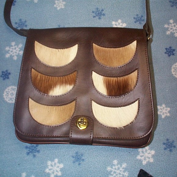 Vintage Eberle Cross Body Bag and matching belt with fur - Picture 2 of 5